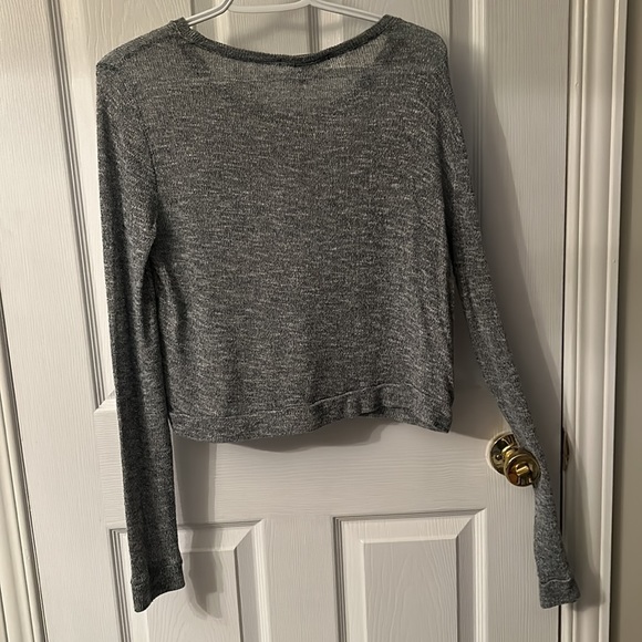 Forever 21 Long sleeve - Picture 2 of 3